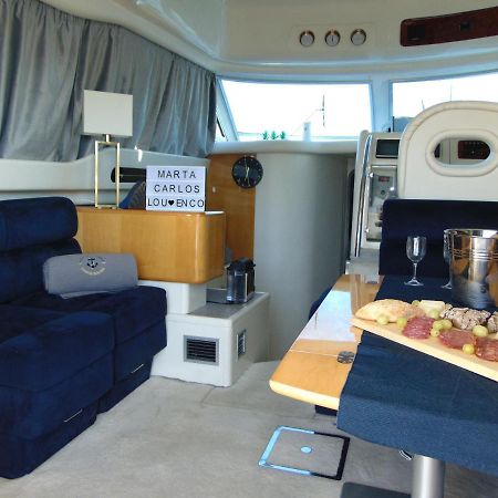 Payva & Branco Boats Iate Privado Em Cascais Hotel Ngoại thất bức ảnh