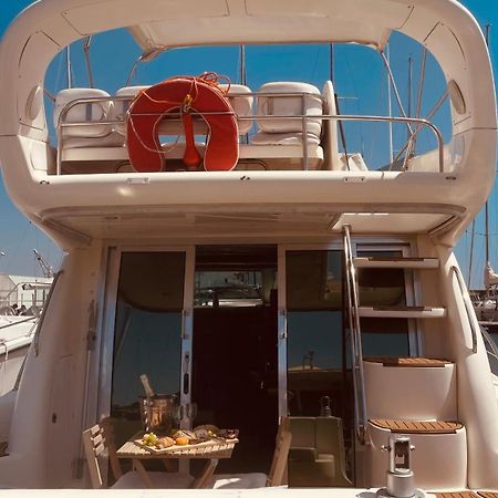 Payva & Branco Boats Iate Privado Em Cascais Hotel Ngoại thất bức ảnh