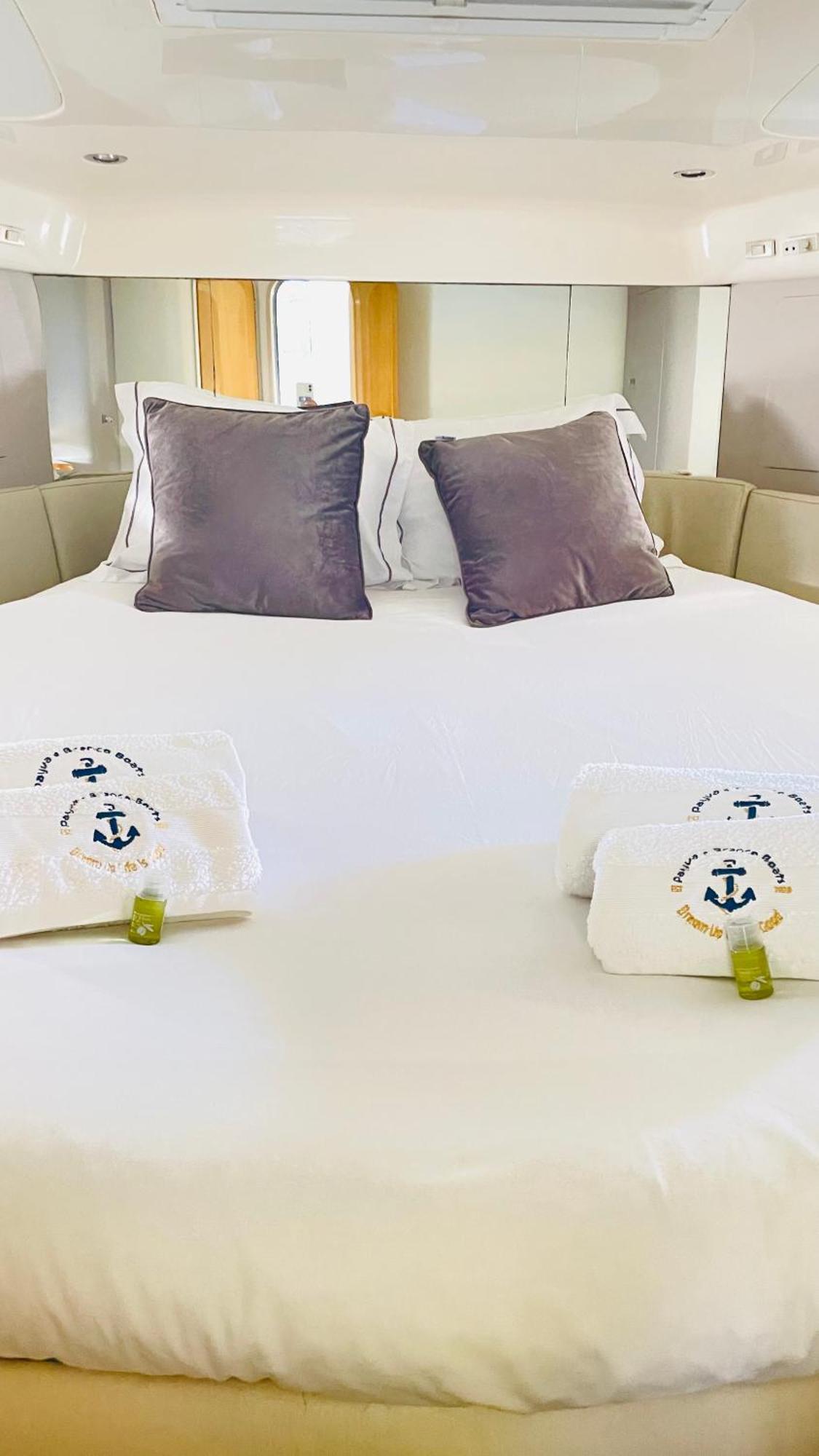 Payva & Branco Boats Iate Privado Em Cascais Hotel Ngoại thất bức ảnh
